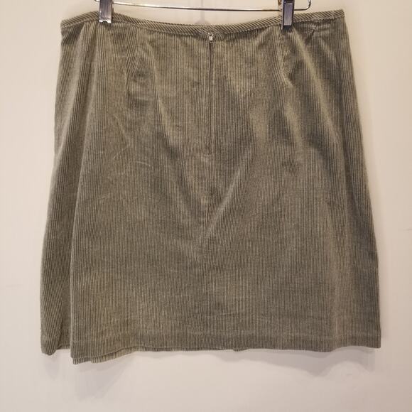 Vintage 90s Green Corduroy Zip Skirt Size 8 - Picture 2 of 6